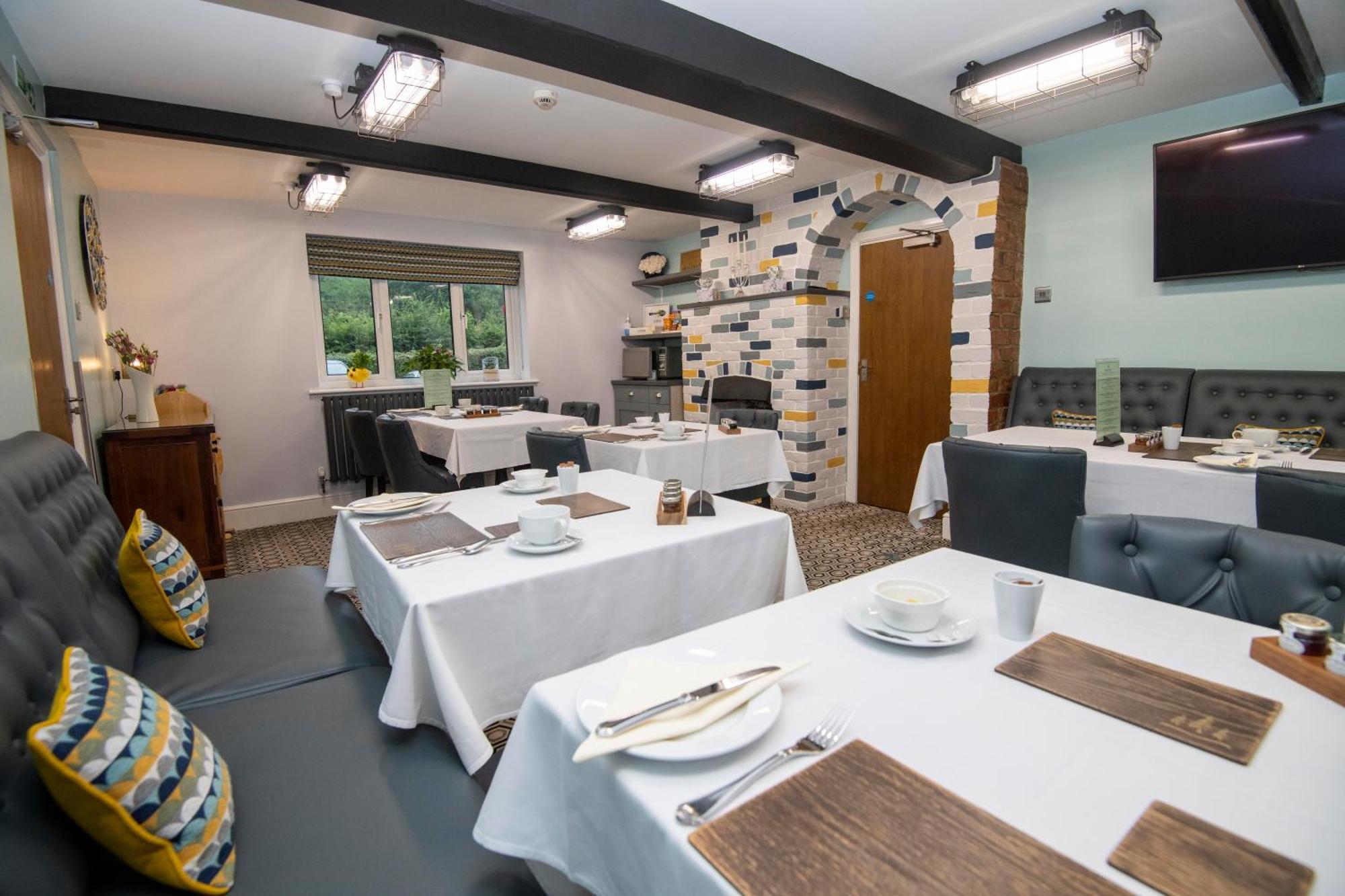 Bridleways & Homes 4* Mansfield